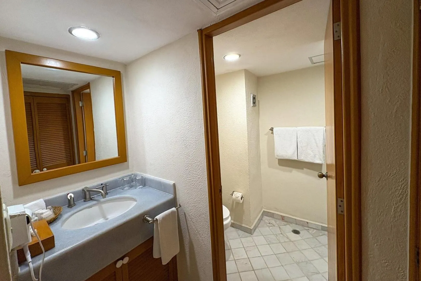 Beach And Pool Access! Puerto Vallarta